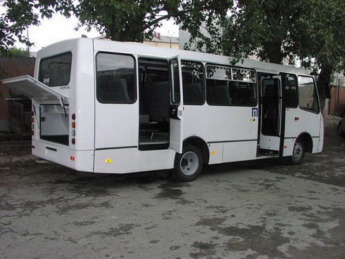 пригородный автобус