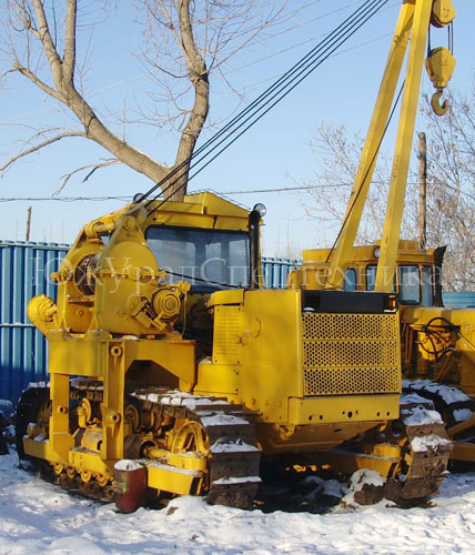 Трубоукладчик ТР-12