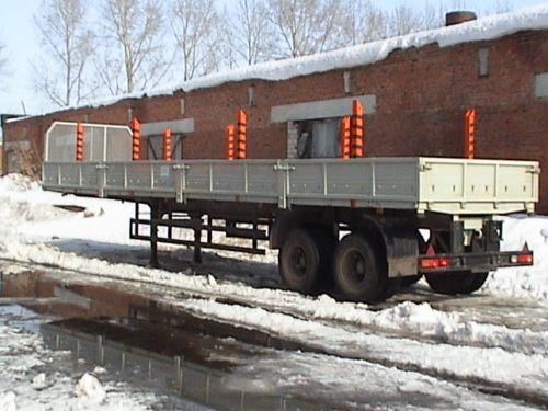 полуприцеп НЕФАЗ-9334-10-01 с кониками