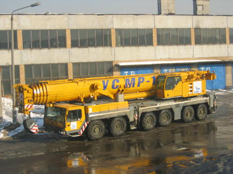 Аренда строительной техники, спецтехника, автокраны, кран LIEBHERR, кран автомобильный, автокран, аренда техники, монтаж кранов